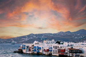 ΟΠΕΚΑ: Ξεκινά τη Δευτέρα (7/9) η αναδιανομή των αδιάθετων δελτίων τουρισμού
