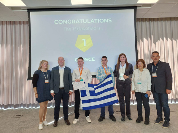 ΕET: Πρώτοι οι Έλληνες μαθητές στο European Money Quiz 2023