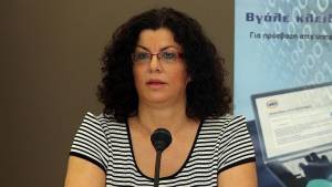 Καραμεσίνη (ΟΑΕΔ): Μόνο το 12% των ανέργων λαμβάνουν επίδομα