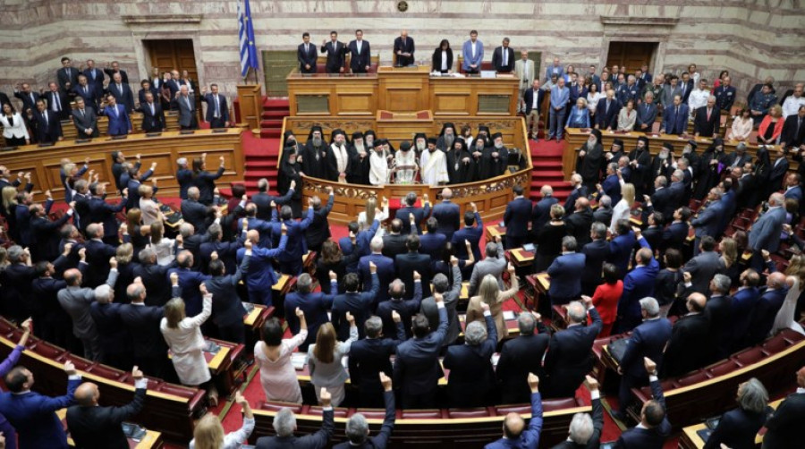 Η πιο «άστα να πάνε» Βουλή... ever!