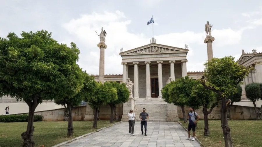 CNBC: Η Ελλάδα αποτινάσσει την ταμπέλα του «Ευρωπαίου προβληματικού παιδιού»