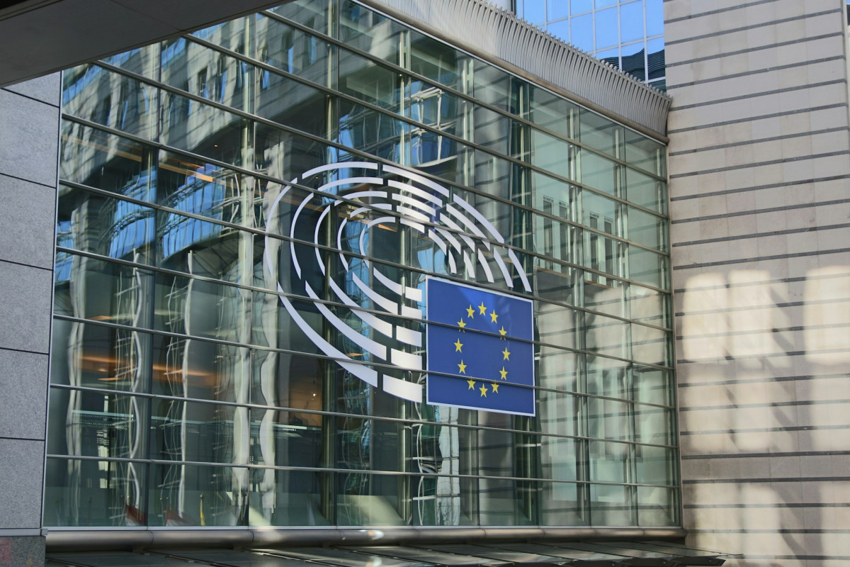 Ευρωκοινοβούλιο: «Πέρασε» η παράταση της συμφωνίας ΕΕ-Ουκρανίας για τις οδικές μεταφορές
