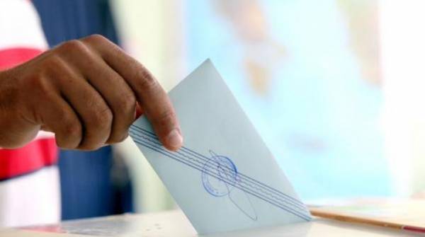 Ξανά σε ισχύ η διάταξη για την προμήθεια εκλογικών ειδών