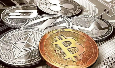 Μεικτά πρόσημα για τα κρυπτονομίσματα-Το… παλεύει για $31.000 το Bitcoin