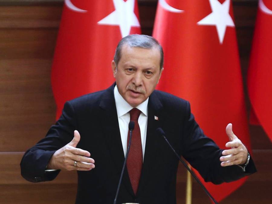 Ερντογάν: Προαναγγέλλει αντίποινα στη Συρία για το θάνατο Τούρκων στρατιωτών