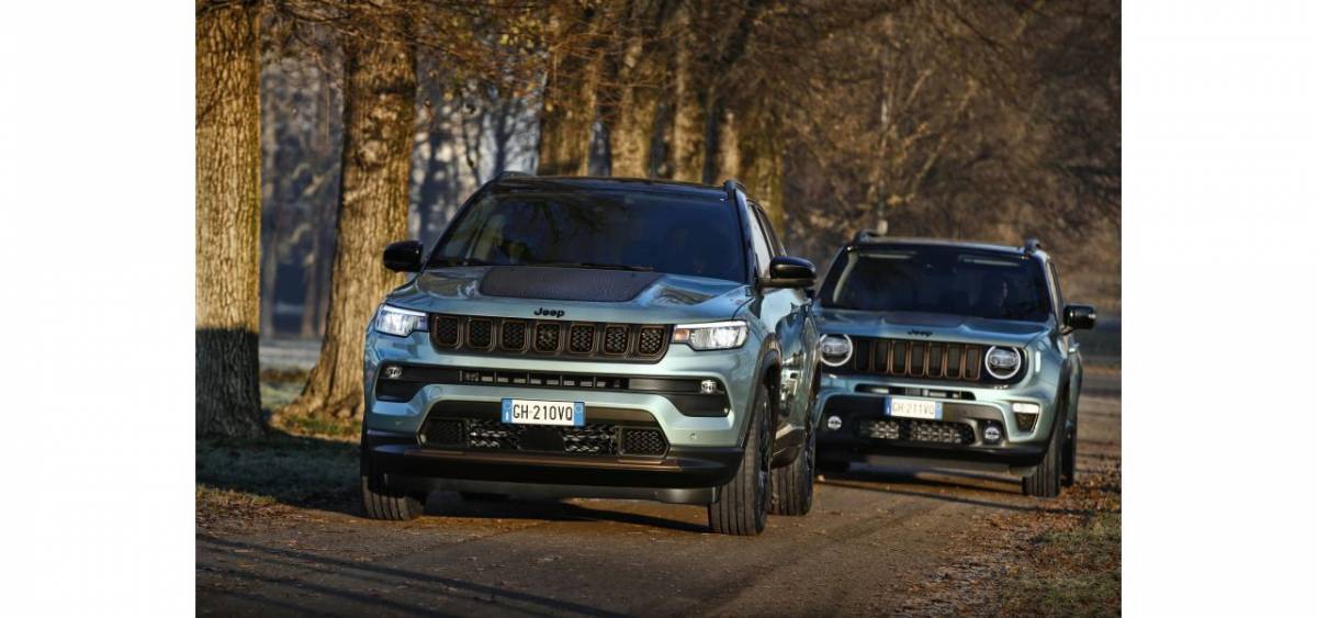 Οι νέες υβριδικές εκδόσεις των Jeep® Renegade και Compass προσφέρουν μια επιπλέον εξηλεκτρισμένη επιλογή