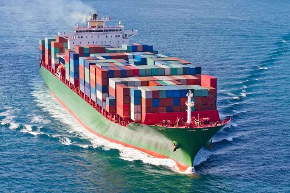 Moore Stephens: Σταθερότητα στα bulk carriers, μεγαλύτερη μεταβλητότητα στα tankers το 2024