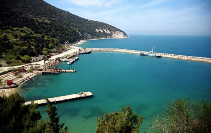 Παγκόσμια αντίδραση για το Σάζαν (Αλβανία): 40+ περιβαλλοντικές οργανώσεις ζητούν «πάγωμα» του σχεδίου Κούσνερ