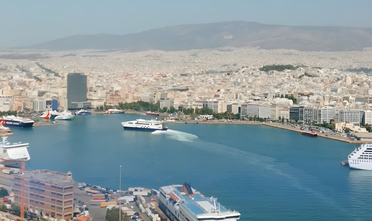 Κικίλιας: Αναβαθμίζουμε διαρκώς το λιμάνι του Πειραιά