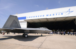 Lockheed: Παραδίδει μοντέλο του νέου εκτοξευτή πυραύλων στον αμερικανικό στρατό