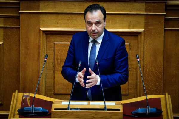 Παπαστεργίου-Προσωπικός αριθμός: Δεν υπάρχουν νόμοι «α λα καρτ» να ψωνίζουμε