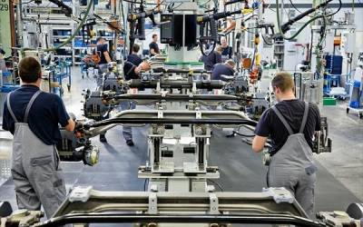 Γερμανία: Καλύτερη από τις προβλέψεις η άνοδος των βιομηχανικών παραγγελιών