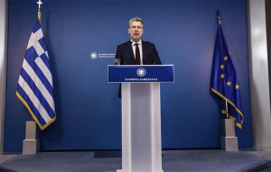 Αντιδρά η αντιπολίτευση στις δηλώσεις Σκέρτσου για τις γερμανικές αποζημιώσεις