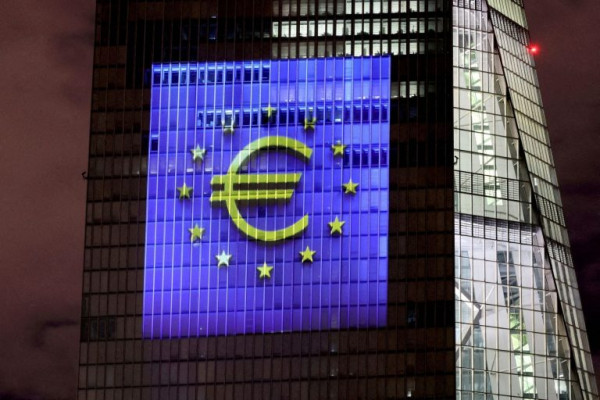 Αναλυτές: Πλησιάζει το τέλος της νομισματικής σύσφιξης- Προσοχή στον πληθωρισμό