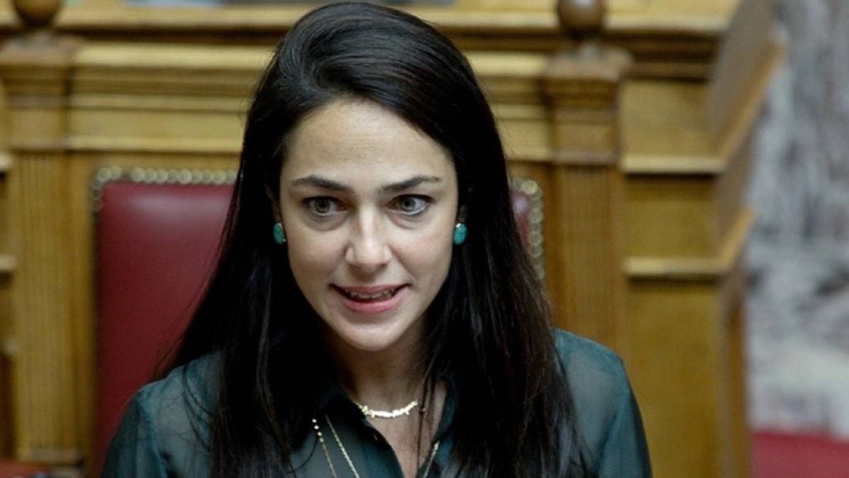 Μιχαηλίδου: Η αξιωματική αντιπολίτευση σκυλεύει πάνω στην ευαλωτότητα συνανθρώπων μας