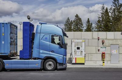 Η Volvo Trucks βάζει μπροστά το φορτηγό με μηδενικές εκπομπές ρύπων