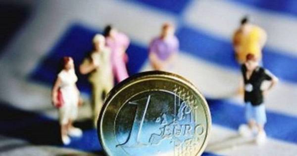 Δυο νέες μεταβλητές στην εθνική οικονομία λόγω πτώσης στο πετρέλαιο