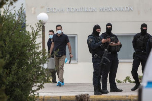 Πολυτεχνειούπολη: Σε διαθεσιμότητα η δόκιμη αστυνομικός- «πληροφοριοδότης»- Διατάχθηκε ΕΔΕ