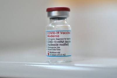 Εγκρίθηκε η παραγωγή του εμβολίου Moderna σε εργοστάσιο στη Γαλλία