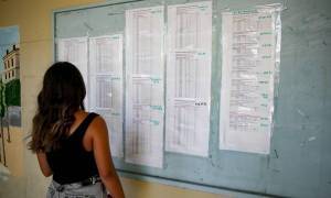 Πανελλαδικές εξετάσεις: Πώς κινήθηκαν οι βάσεις