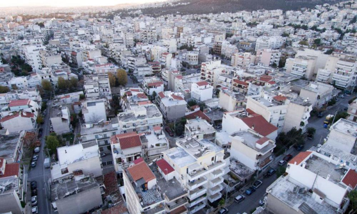 AAΔΕ: Στο «μικροσκόπιο» 2.500 μεταβιβάσεις- Έλεγχοι σε συμβολαιογράφους και υποθηκοφύλακες