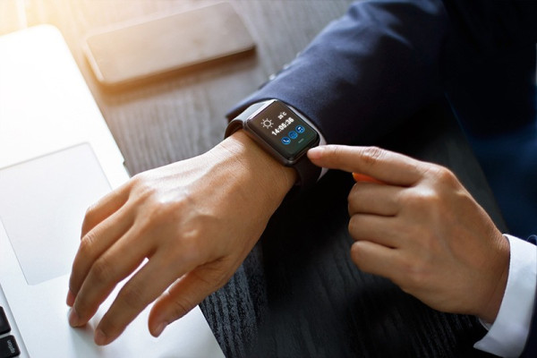 Rebound κάνει το 2023 η παγκόσμια αγορά Wearables