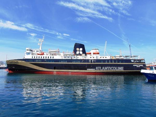 Με το AZORES EXPRESS αποκαθίσταται η σύνδεση Αλεξανδρούπολης – Σαμοθράκης
