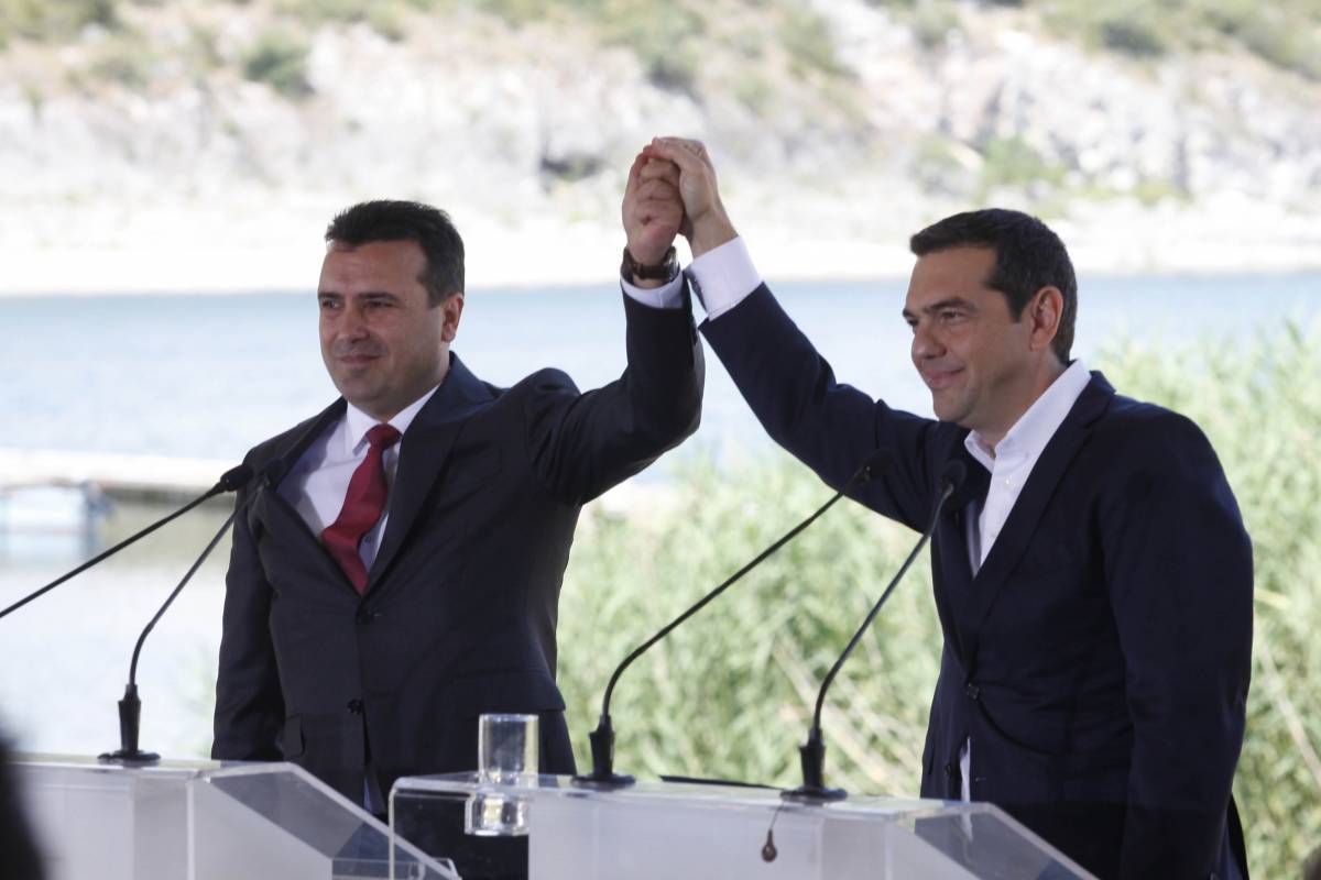 Ο Τσίπρας συνεχάρη Ζάεφ για την επίτευξη της Συνταγματικής Αναθεώρησης