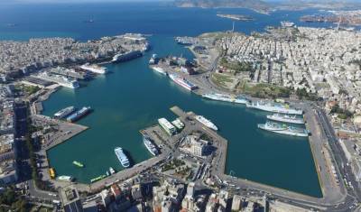 ΕΛΣΤΑΤ: Μείωση επιβατών-Αύξηση εμπορευμάτων στα ελληνικά λιμάνια το α&#039; τρίμηνο