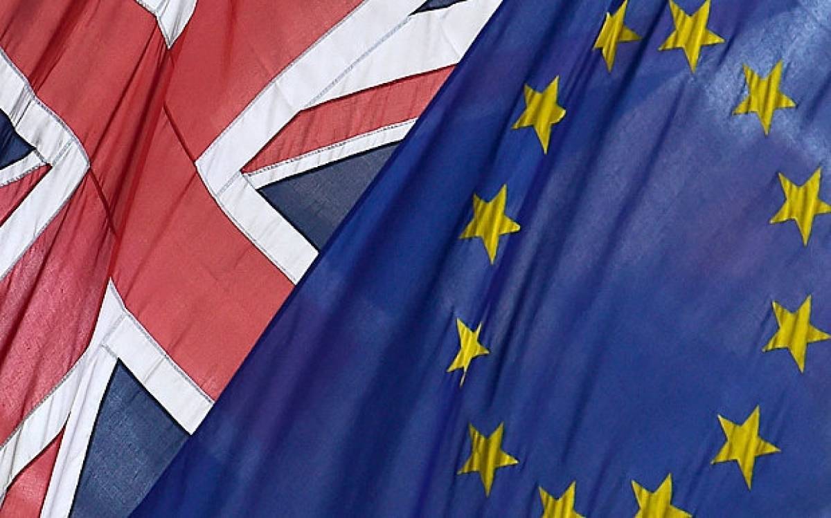 Έκτακτη σύνοδος κορυφής για το Brexit τον Νοέμβριο