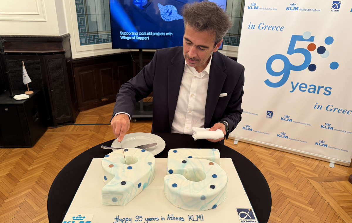 KLM: Με υψηλές πληρότητες κλείνει το 2025 - Γιορτάζει 95 χρόνια στην Ελλάδα