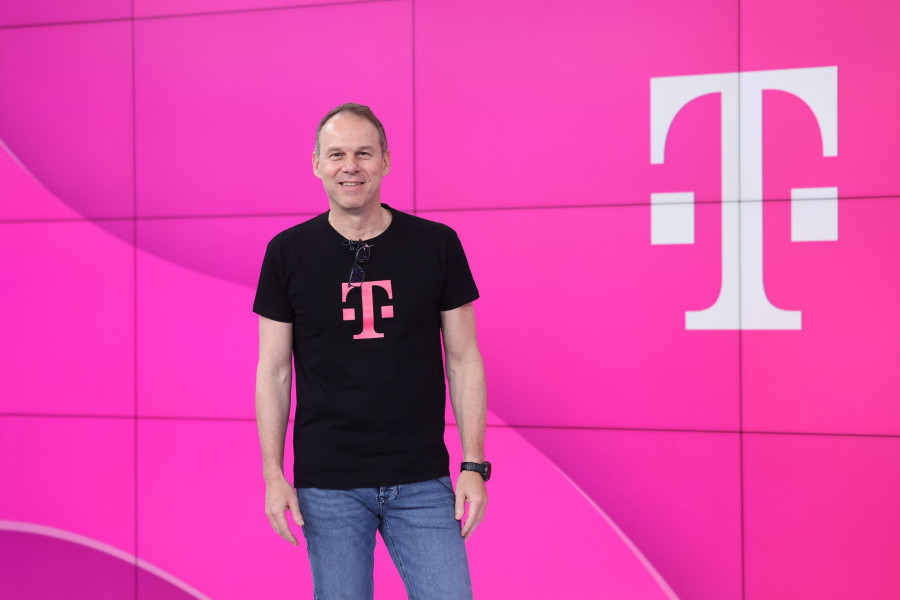 Η COSMOTE TELEKOM εξελίσσεται σε Telekom