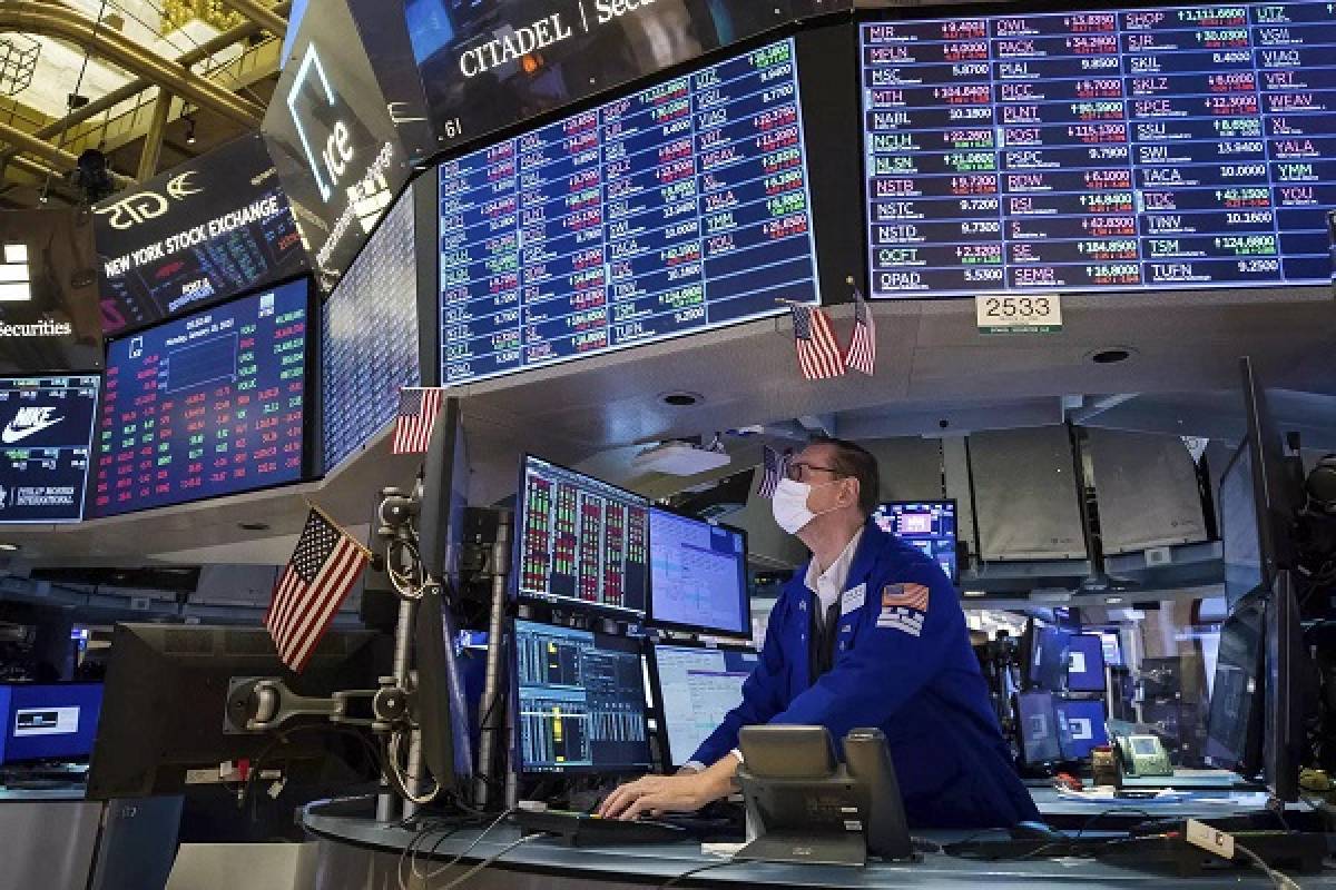 Διευρύνεται το σερί των απωλειών στη Wall Street