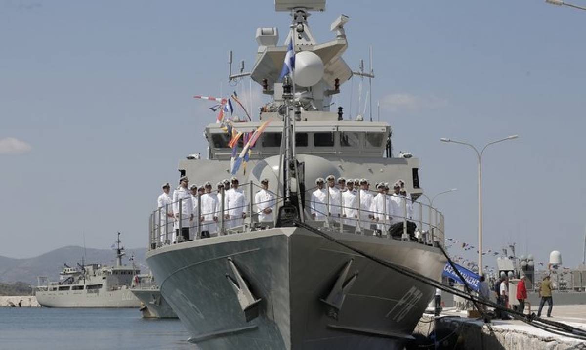 Η πυραυλάκατος «Καραθανάσης» στη δύναμη του Στόλου-Το μήνυμα Παναγιωτόπουλου