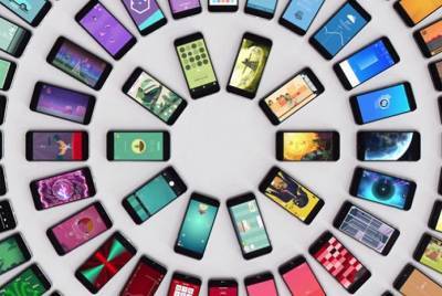 Ο κοροναϊός θα περιορίσει κατά 12% την παραγωγή smartphones