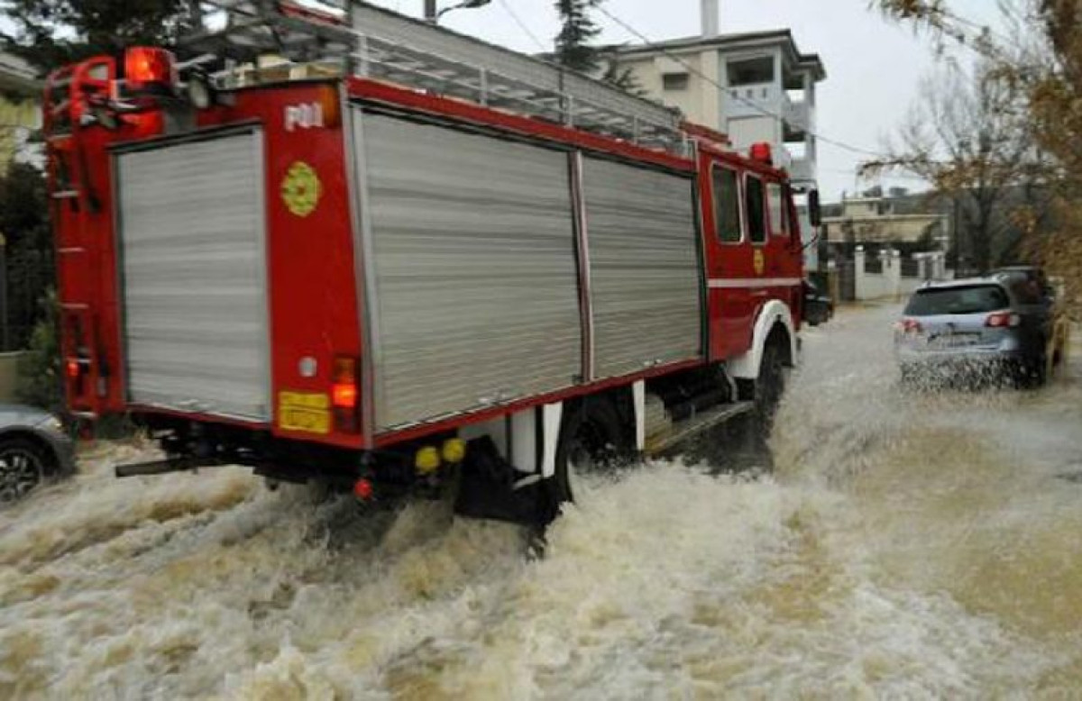 Πυροσβεστική: 6.406 κλήσεις από την Τρίτη- 1.881 διασώσεις-απομακρύνσεις ατόμων