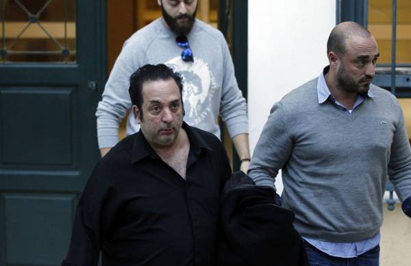 Υπόθεση χρυσού: Εισαγγελική πρόταση για την απαλλαγή Ριχάρδου