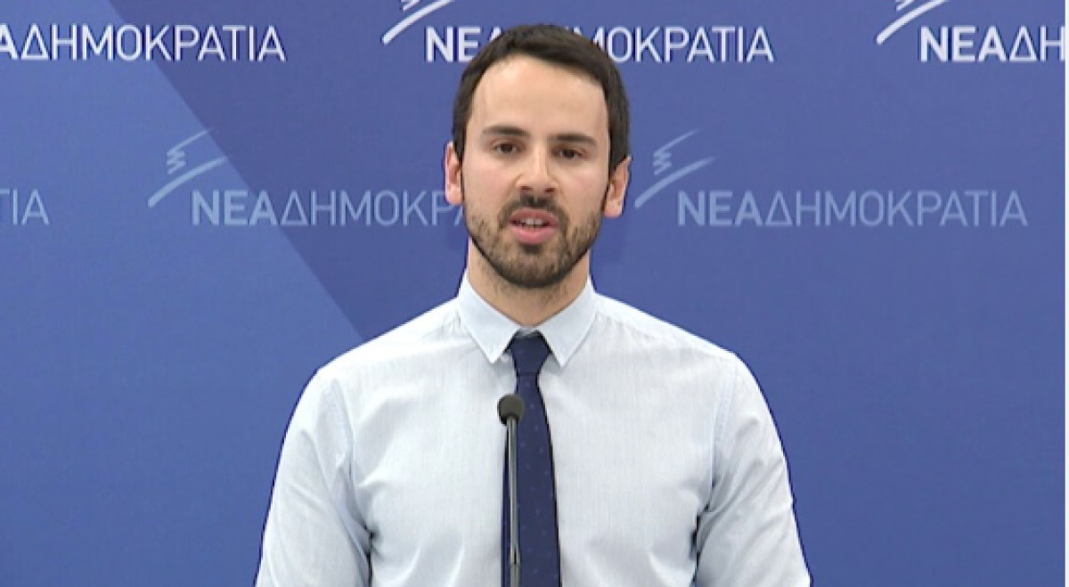 Ρωμανός για ΠΑΣΟΚ και οικονομία: Παλινωδίες του πράσινου ΣΥΡΙΖΑ