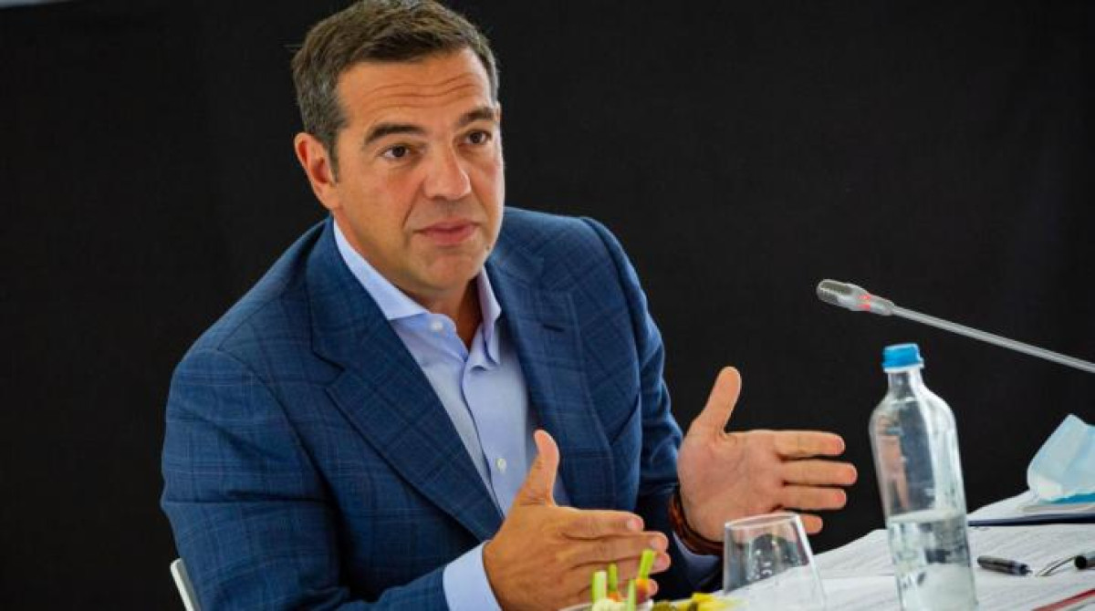 Τσίπρας κατά κυβέρνησης: Άνευ προηγουμένου εφόρμηση στον δημόσιο πλούτο