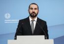 Απορρίπτει τα σενάρια για τους 180 βουλευτές ο Τζανακόπουλος