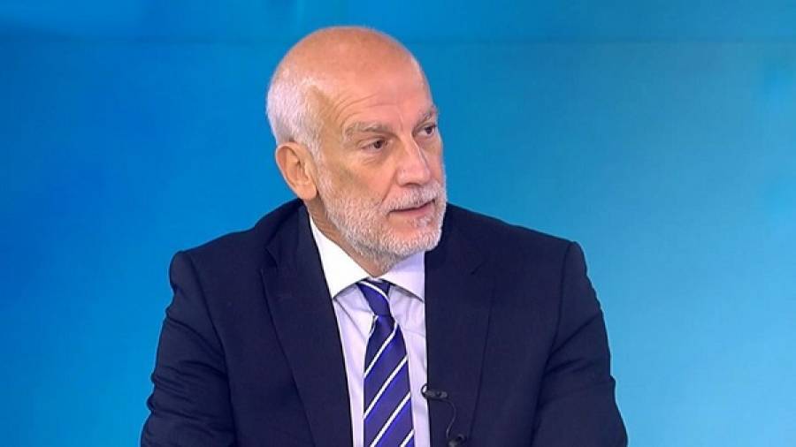 Τσακρής: Τρίτη δόση εμβολίου και πριν από τους έξι μήνες