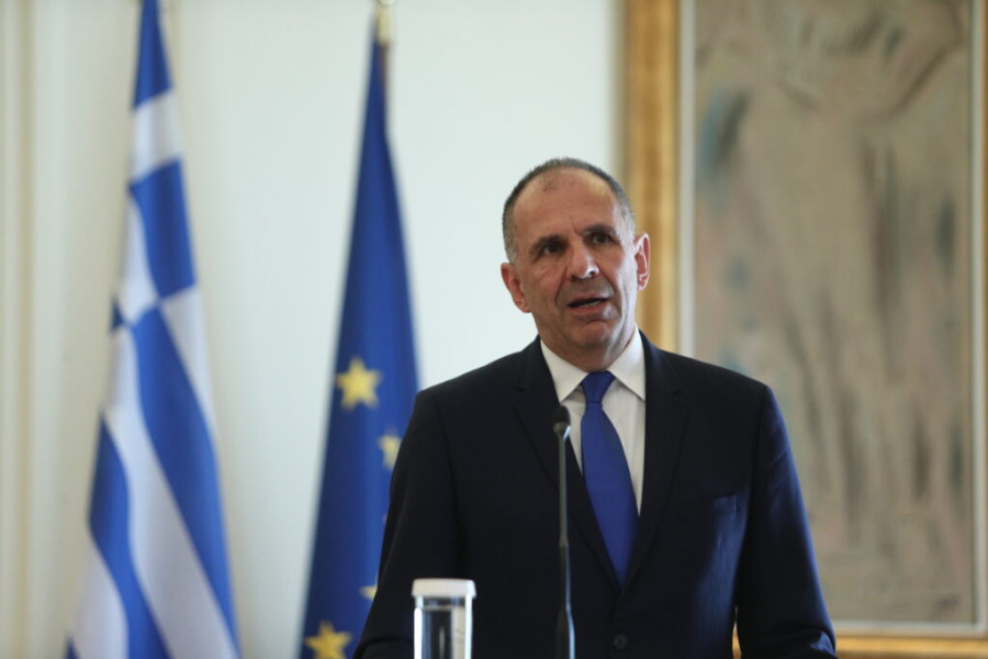 Γεραπετρίτης: Η Ελλάδα έχει αποκτήσει σημαντικό διεθνές κεφάλαιο