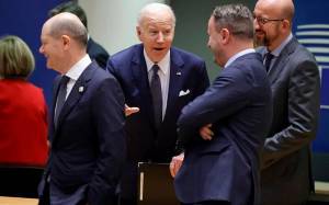 Οι ΗΠΑ κερδίζουν στο «πάρτα όλα»