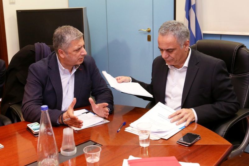 Ο Πατούλης πάει στον Σκουρλέτη με δική του πρόταση