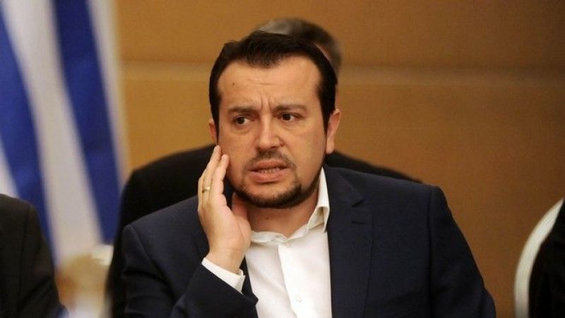 Πάτησε «φρένο» ο Παππάς-Αποσύρθηκε η τροπολογία για τα κανάλια