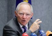 Σόιμπλε: «Η διαγραφή χρέους για την Ελλάδα είναι μονόδρομος»