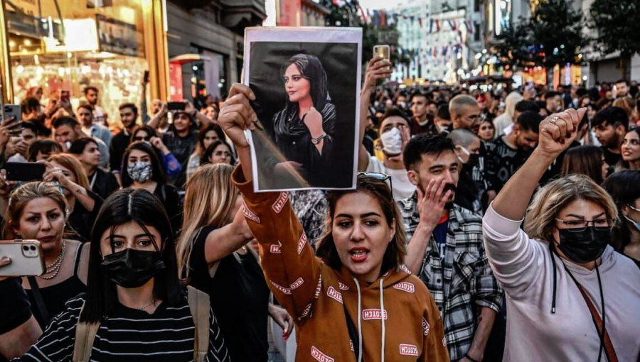 Ξεπέρασαν τους 1000 οι κατηγορούμενοι διαδηλωτές στο Ιράν