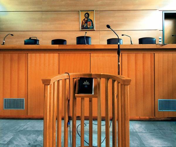 Κλειστά τα Δικαστήρια και οι Εισαγγελίες την Πέμπτη