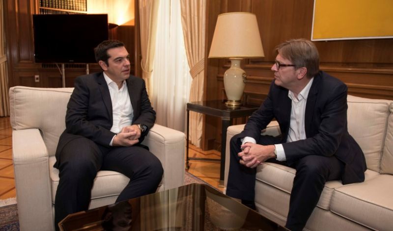 Επιστολή Φερχόφσταντ σε Τσίπρα για μη έκδοση των Τούρκων αξιωματικών