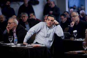Ο Τσίπρας ψάχνεται για το πότε θα ζητήσει εκλογές…